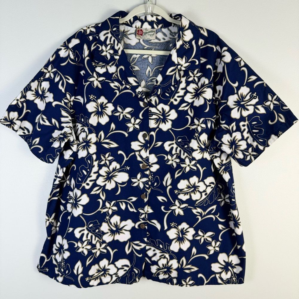 Hilo Hattie Hawaiian Shirt Navy Blue White Tan Floral Bold Button Front Shirt 1X